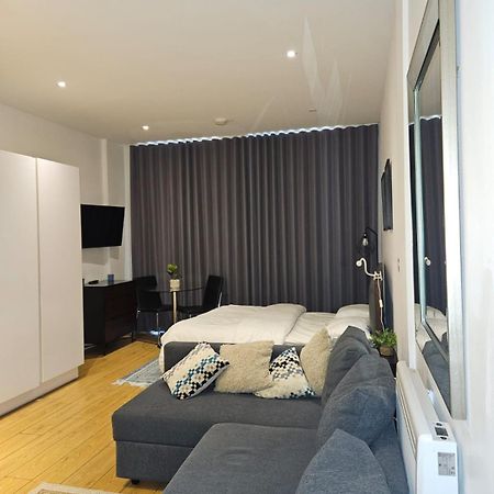 Classic Studio For 4 In Piccadilly Soho Central London Vr3 Buitenkant foto